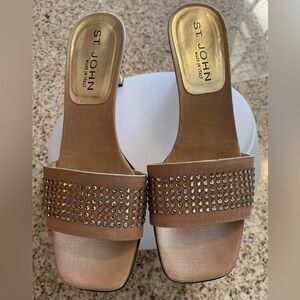 St John linen and leather sandal pumps with Swarovski crystal in size 9B